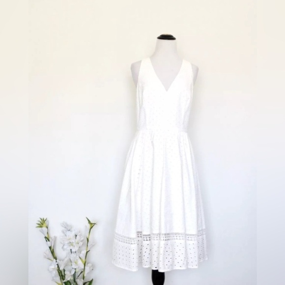 Eliza J Eyelet Bow Back Fit and Flare Dress Sleeveless Pockets White SZ 6 - Picture 7 of 14